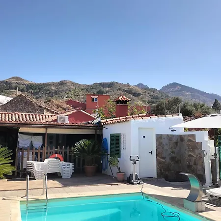 펜션 El Llanete *